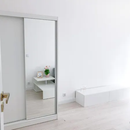 Arkadia, Apartament 3 Pokoje Z Ogrodkiem 公寓